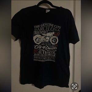2/$15 Navy Blue Tee w/Barcelona Motorcycle Design    Size M